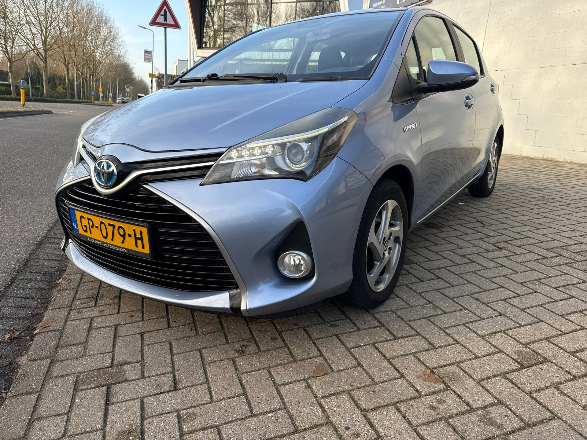 Toyota Toyota Yaris Hybrid 1.5 Hybrid Lease 2015 - voorkant