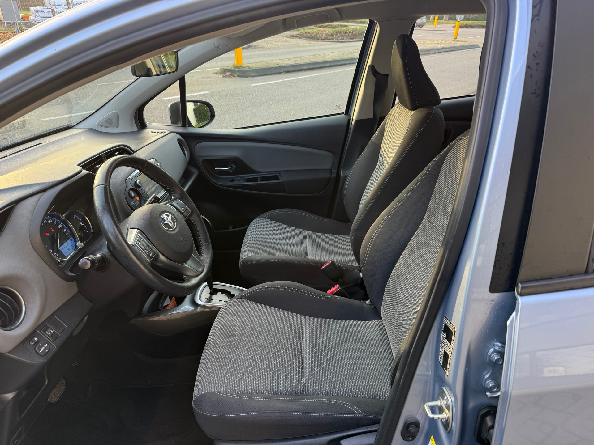 Foto van Toyota Toyota Yaris Hybrid