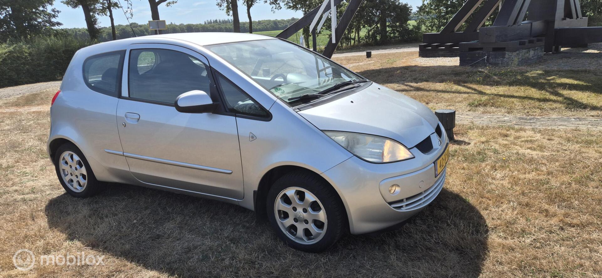 Foto van Mitsubishi Mitsubishi Colt