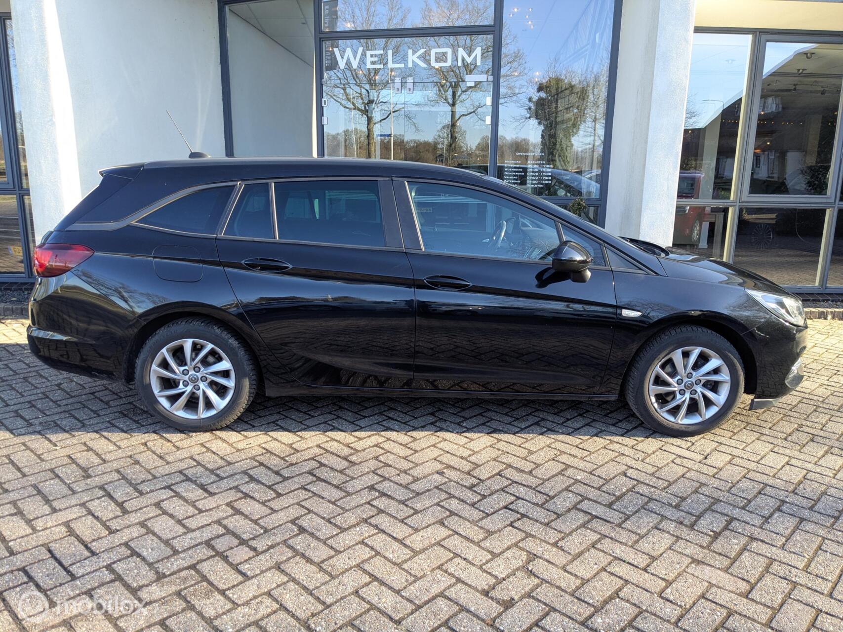 Foto van Opel Astra Sports Tourer