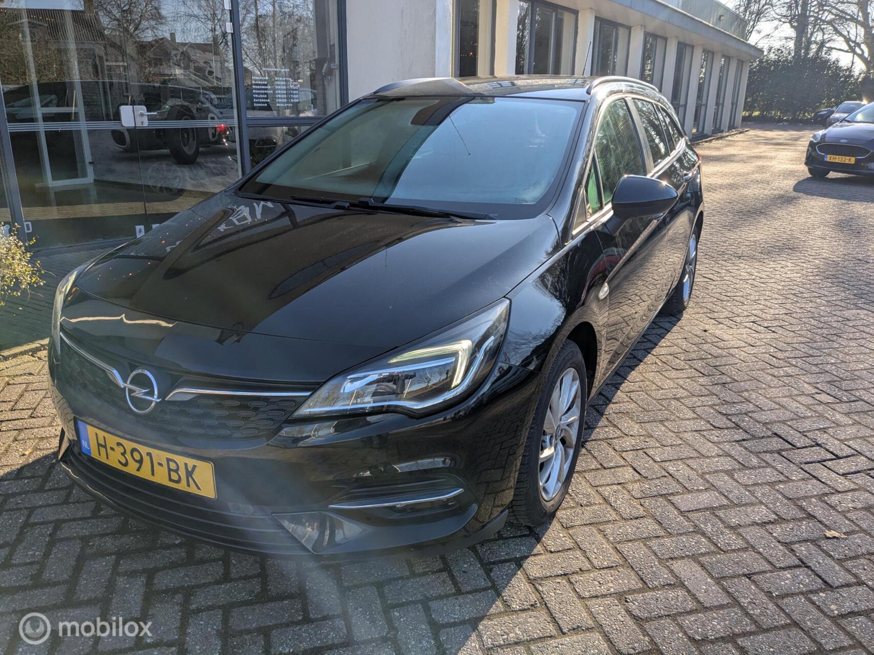 Foto van Opel Astra Sports Tourer