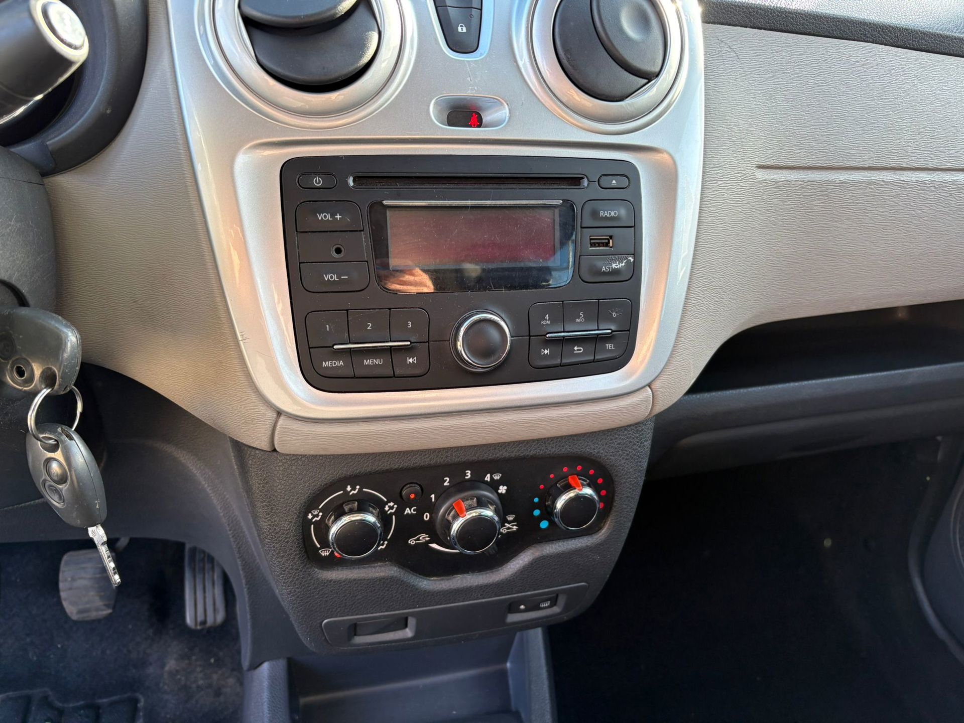 Foto van Dacia Dokker