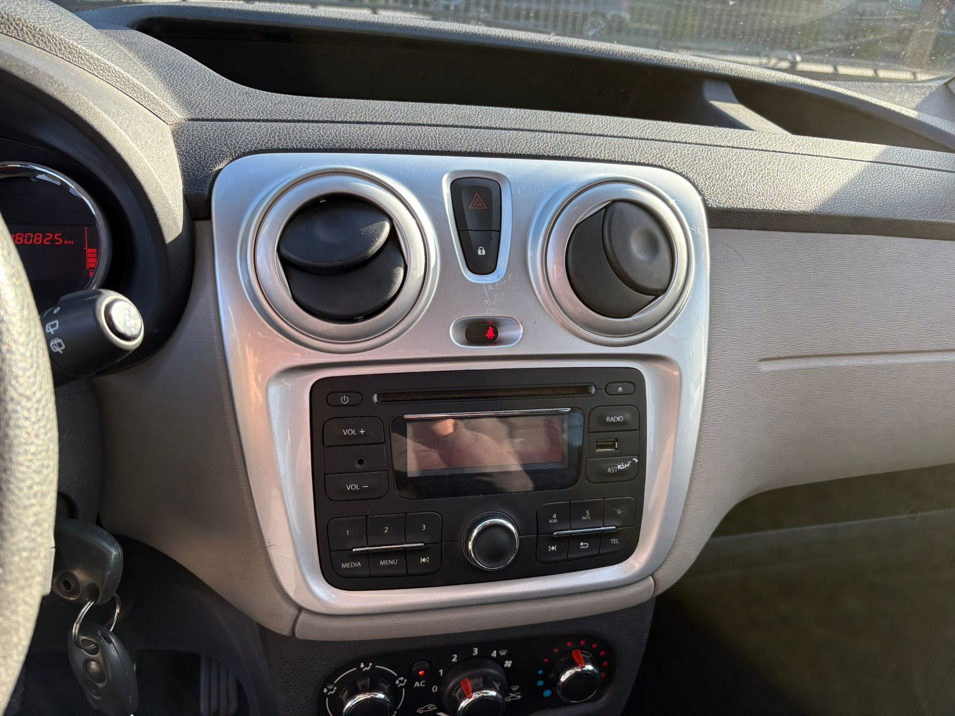 Foto van Dacia Dokker