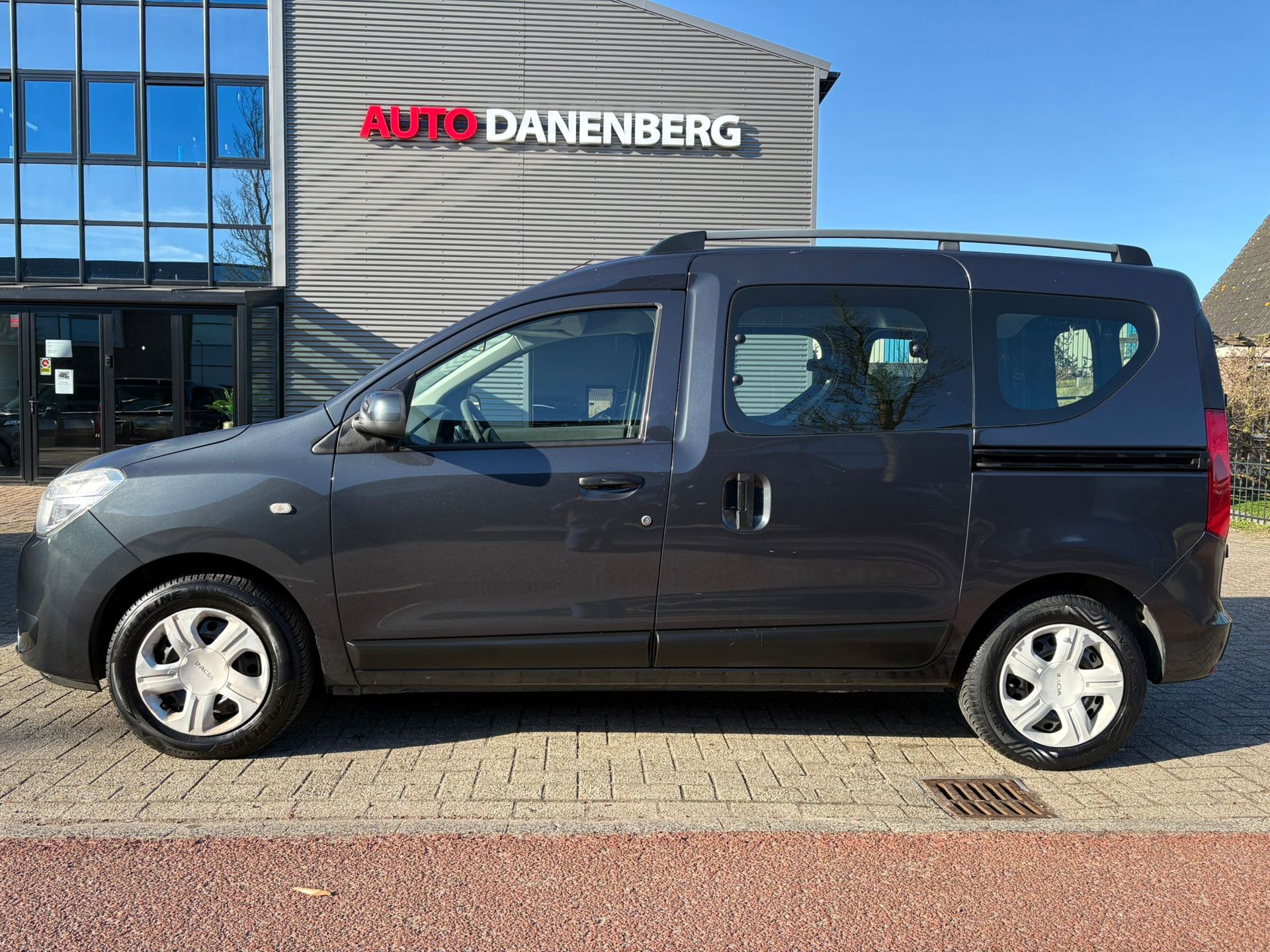 Foto van Dacia Dokker