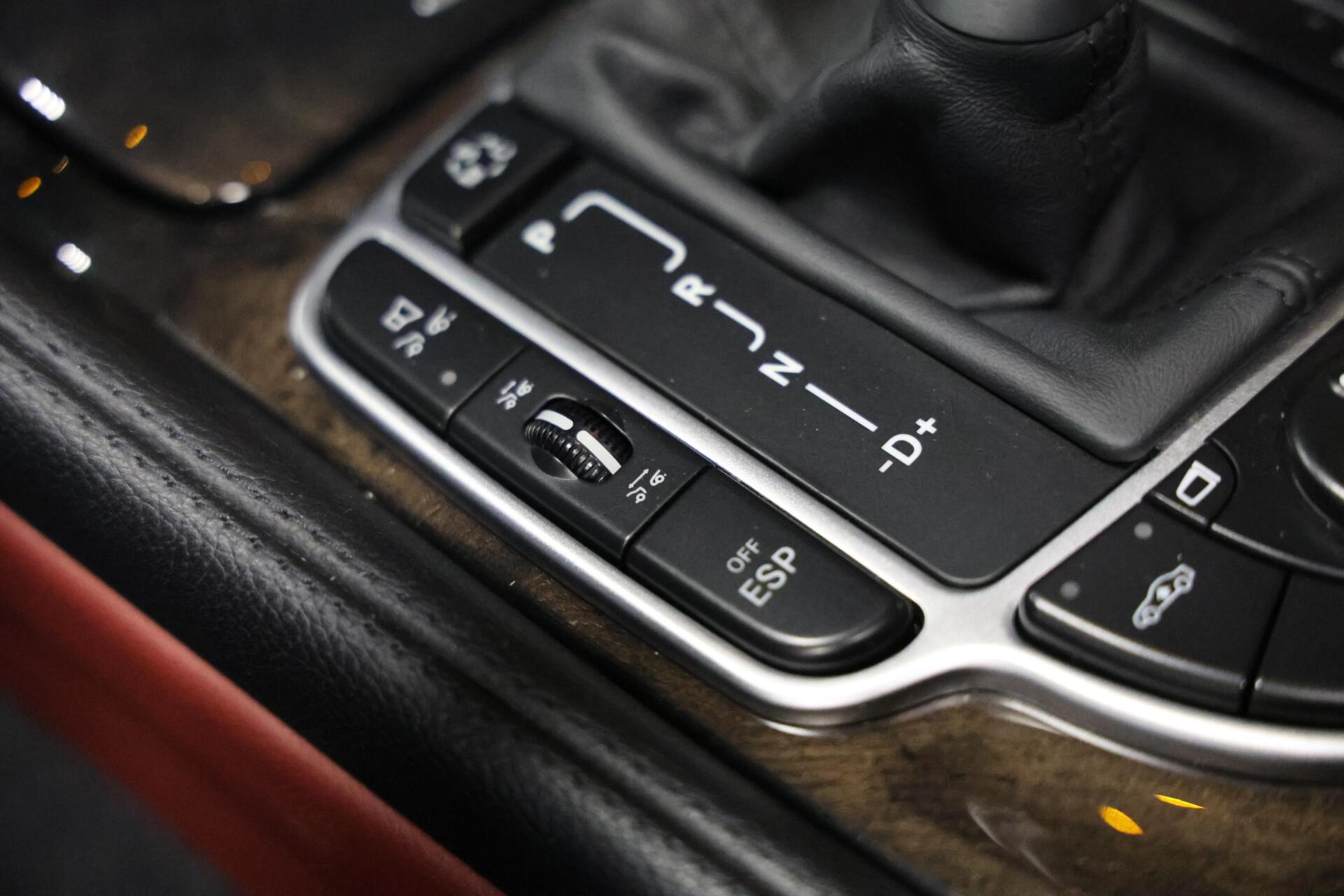 Foto van Mercedes-Benz SL 500