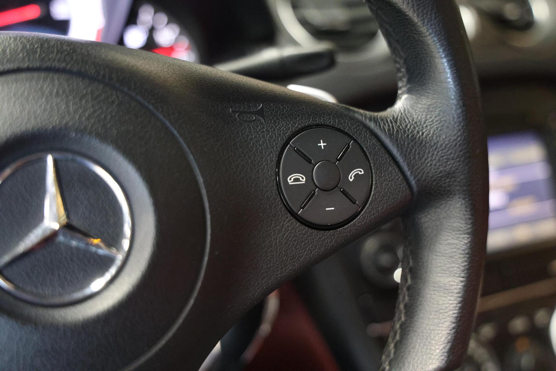 Foto van Mercedes-Benz SL 500