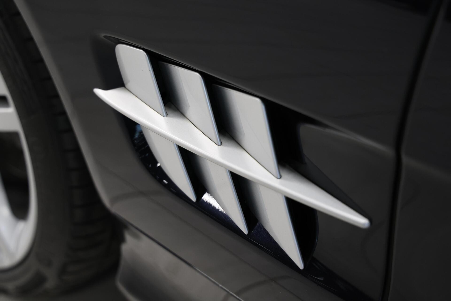 Foto van Mercedes-Benz SL 500
