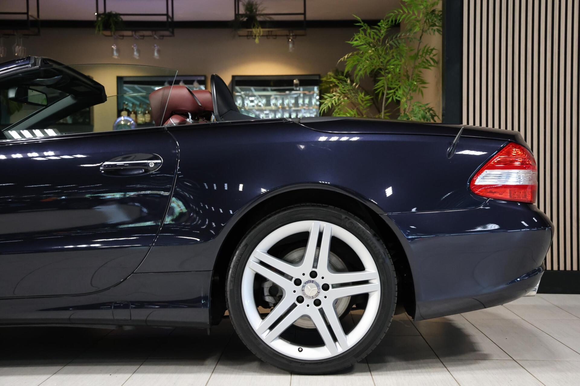 Foto van Mercedes-Benz SL 500