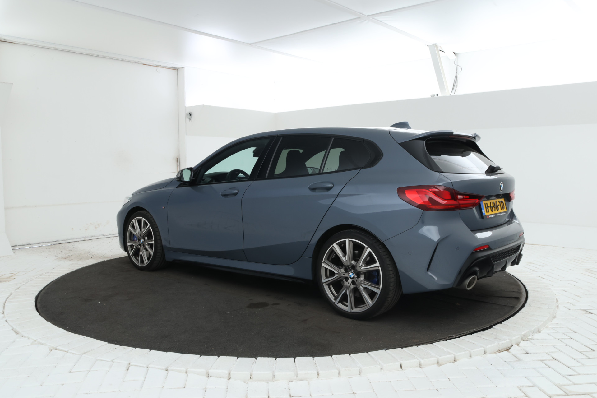 Foto van BMW M135i xDrive