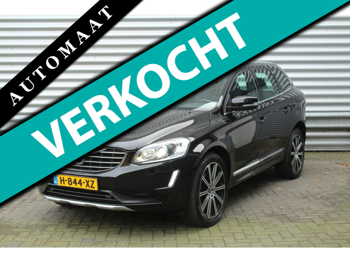 Volvo Xc60 2.0 D4 FWD Polar+ 2016 - voorkant