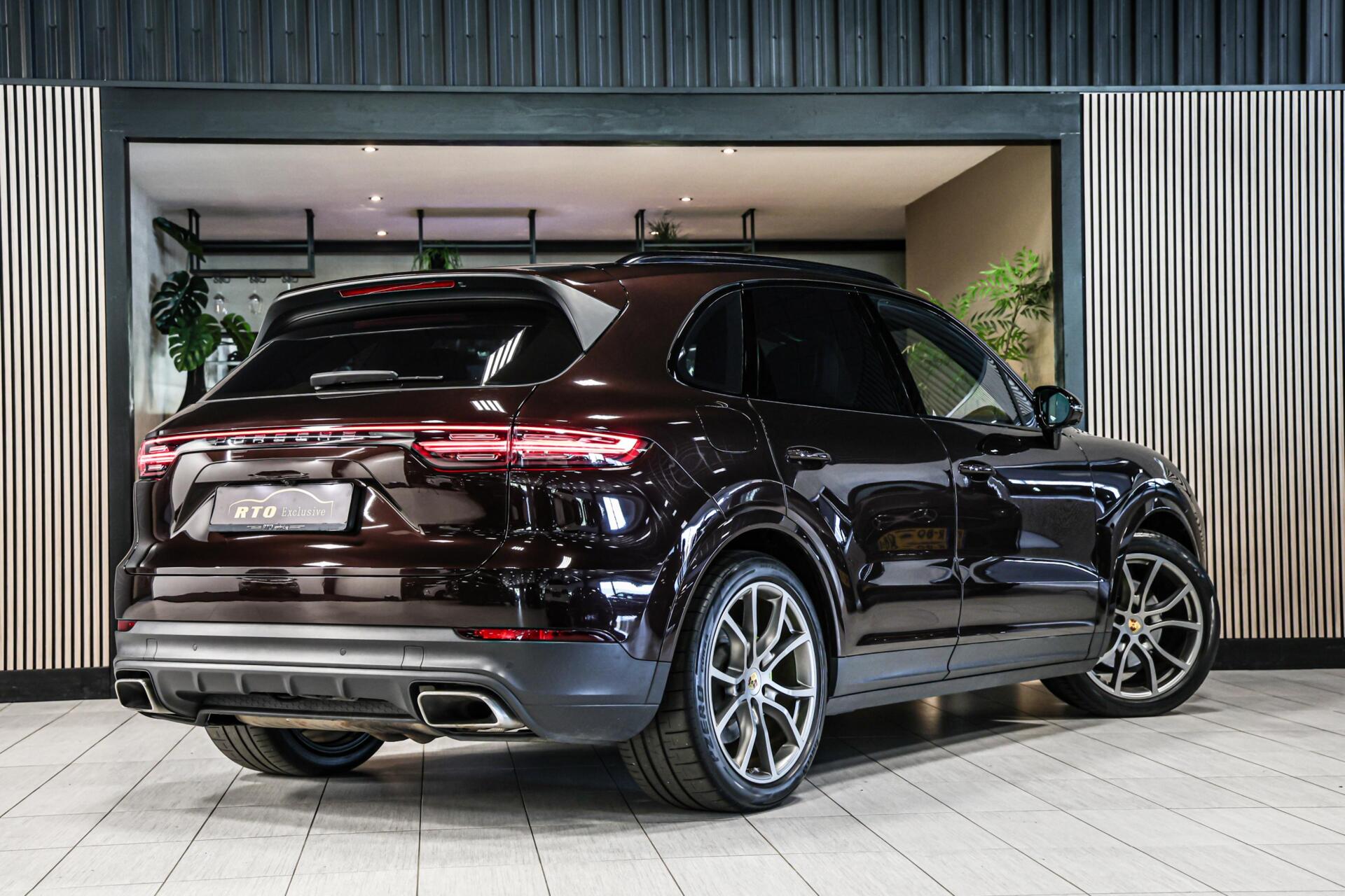 Foto van Porsche Cayenne E-hybrid