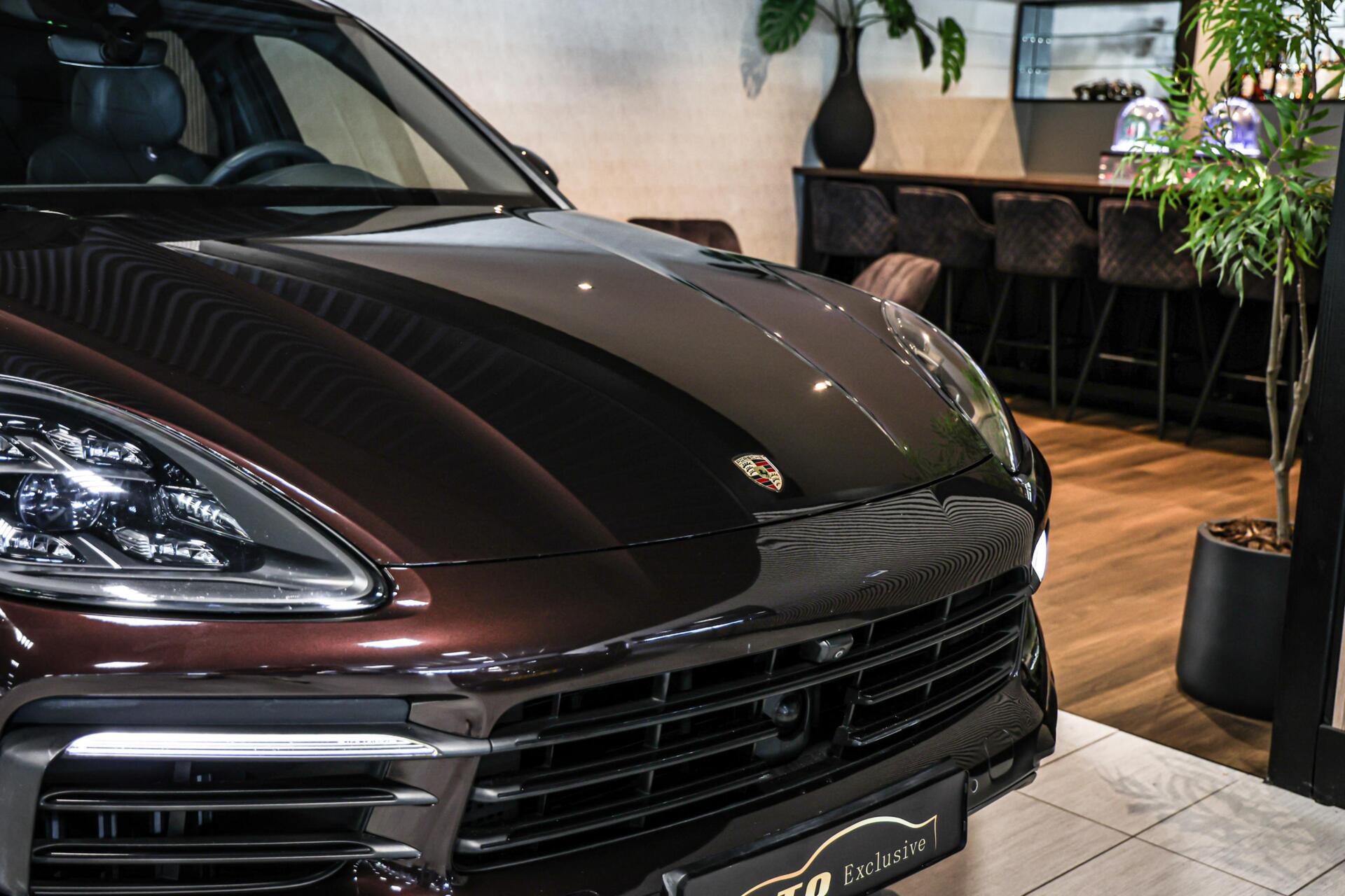 Foto van Porsche Cayenne E-hybrid