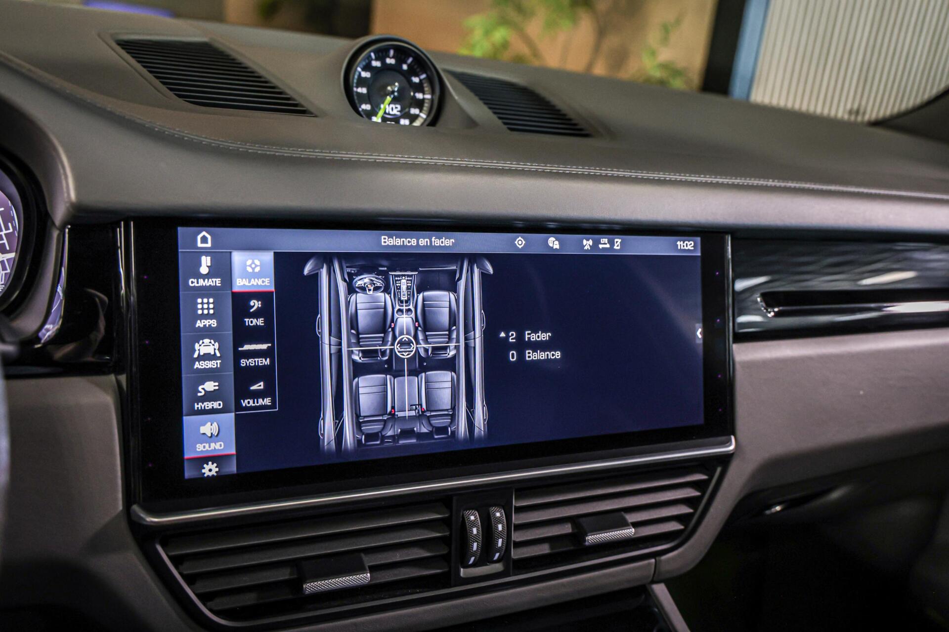 Foto van Porsche Cayenne E-hybrid