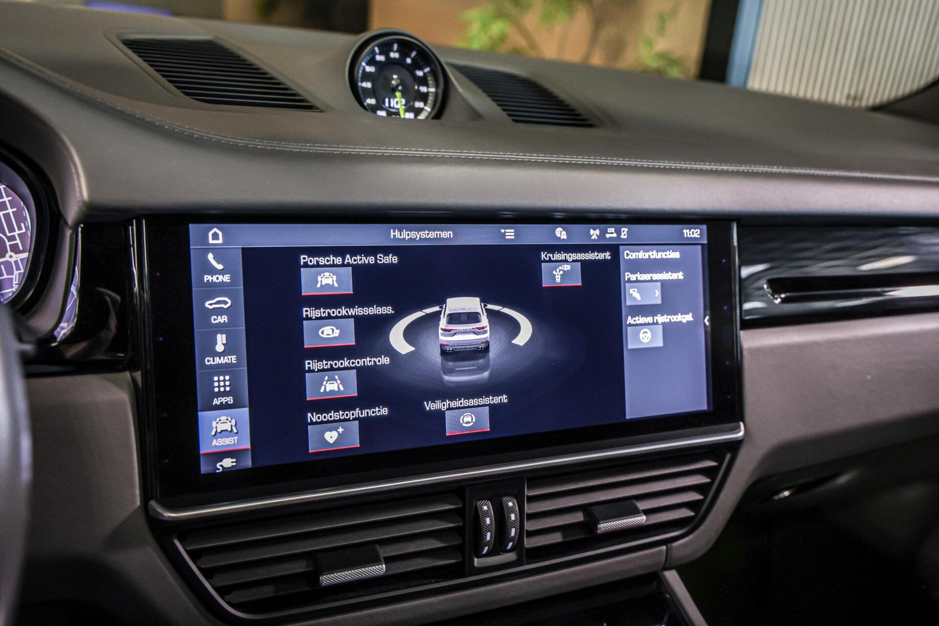 Foto van Porsche Cayenne E-hybrid