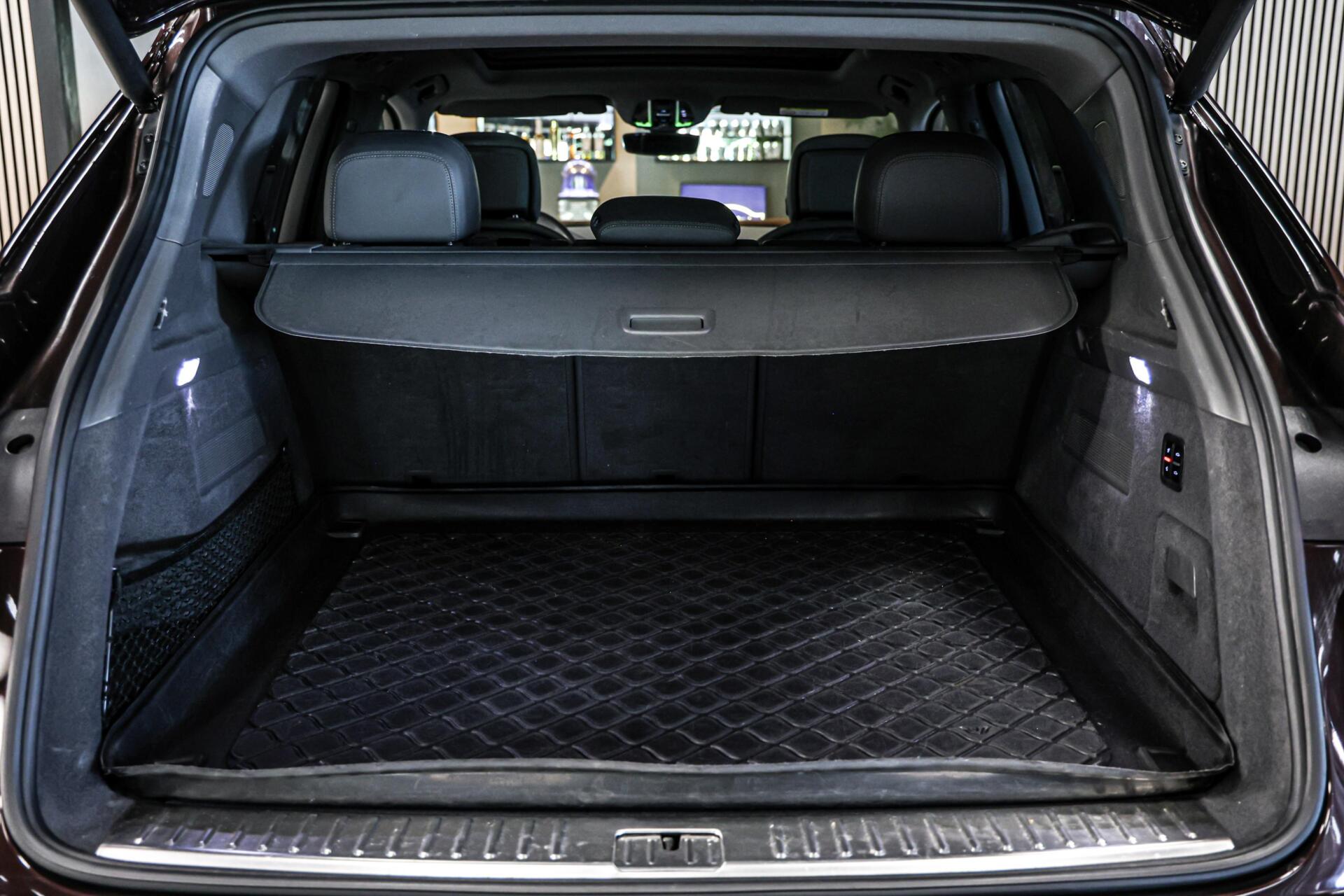 Foto van Porsche Cayenne E-hybrid