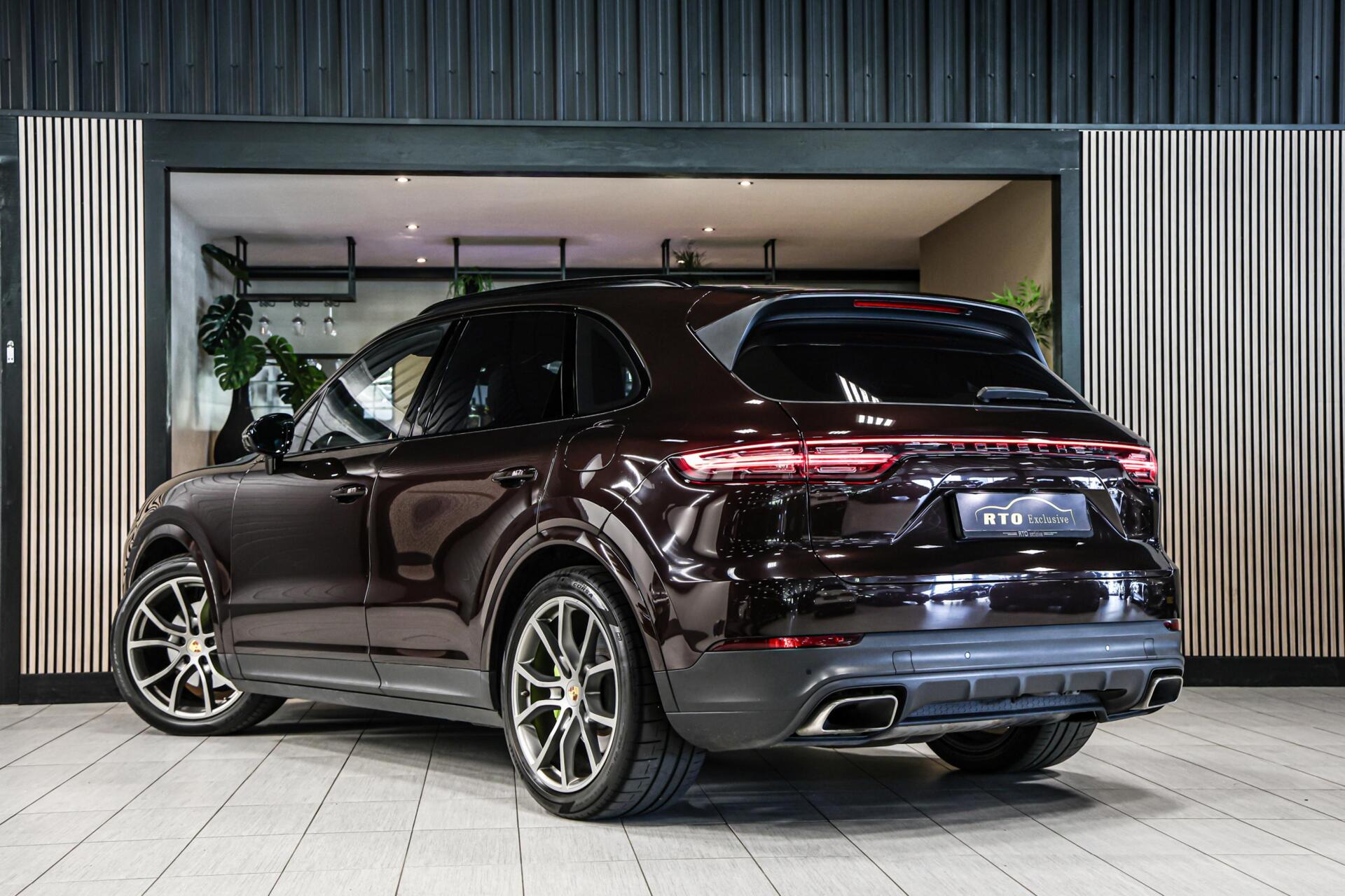 Foto van Porsche Cayenne E-hybrid