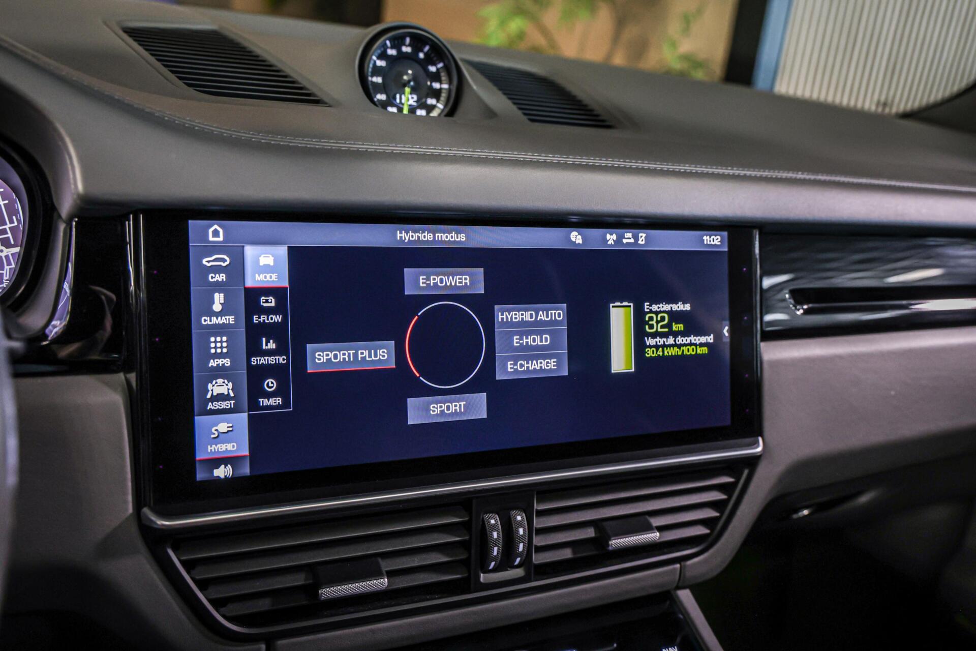 Foto van Porsche Cayenne E-hybrid
