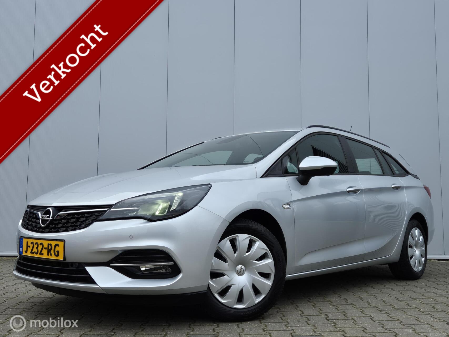 Opel Astra Sports Tourer 1.2 EXECUTIVE/CAMERA/LED/TREKHAAK/CARPLAY/CLIMATE/NAVI/BLUETOOTH 2020 - voorkant