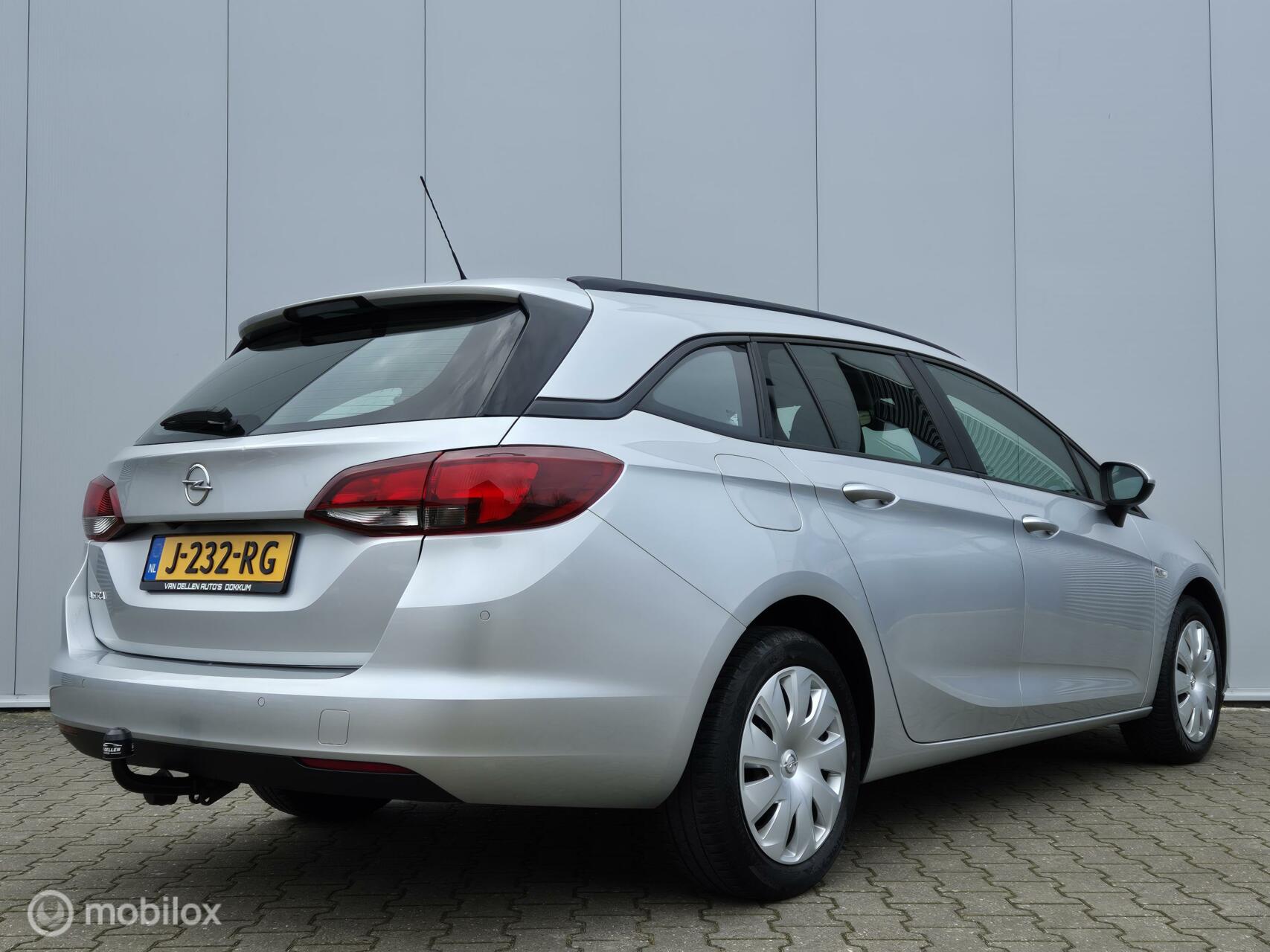 Foto van Opel Astra Sports Tourer