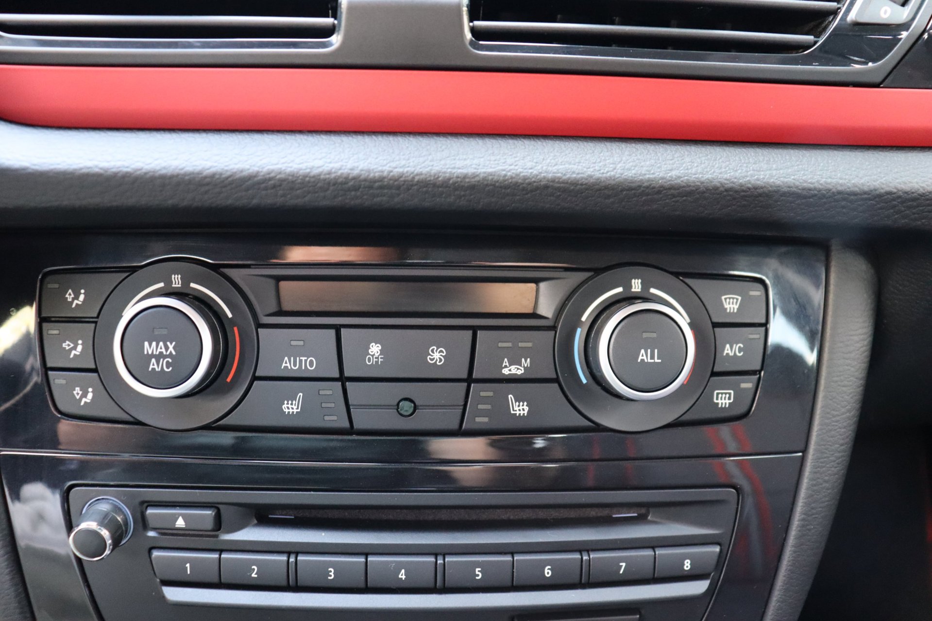 Foto van BMW X1 Sdrive20i