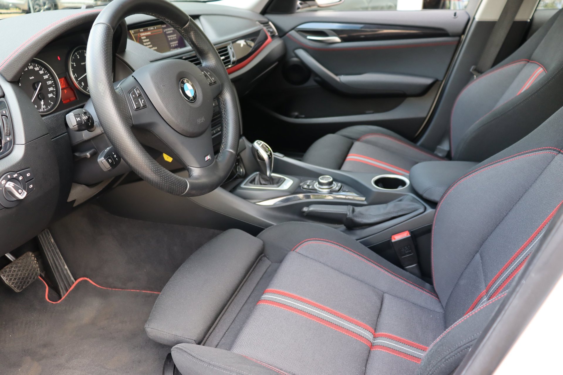 Foto van BMW X1 Sdrive20i