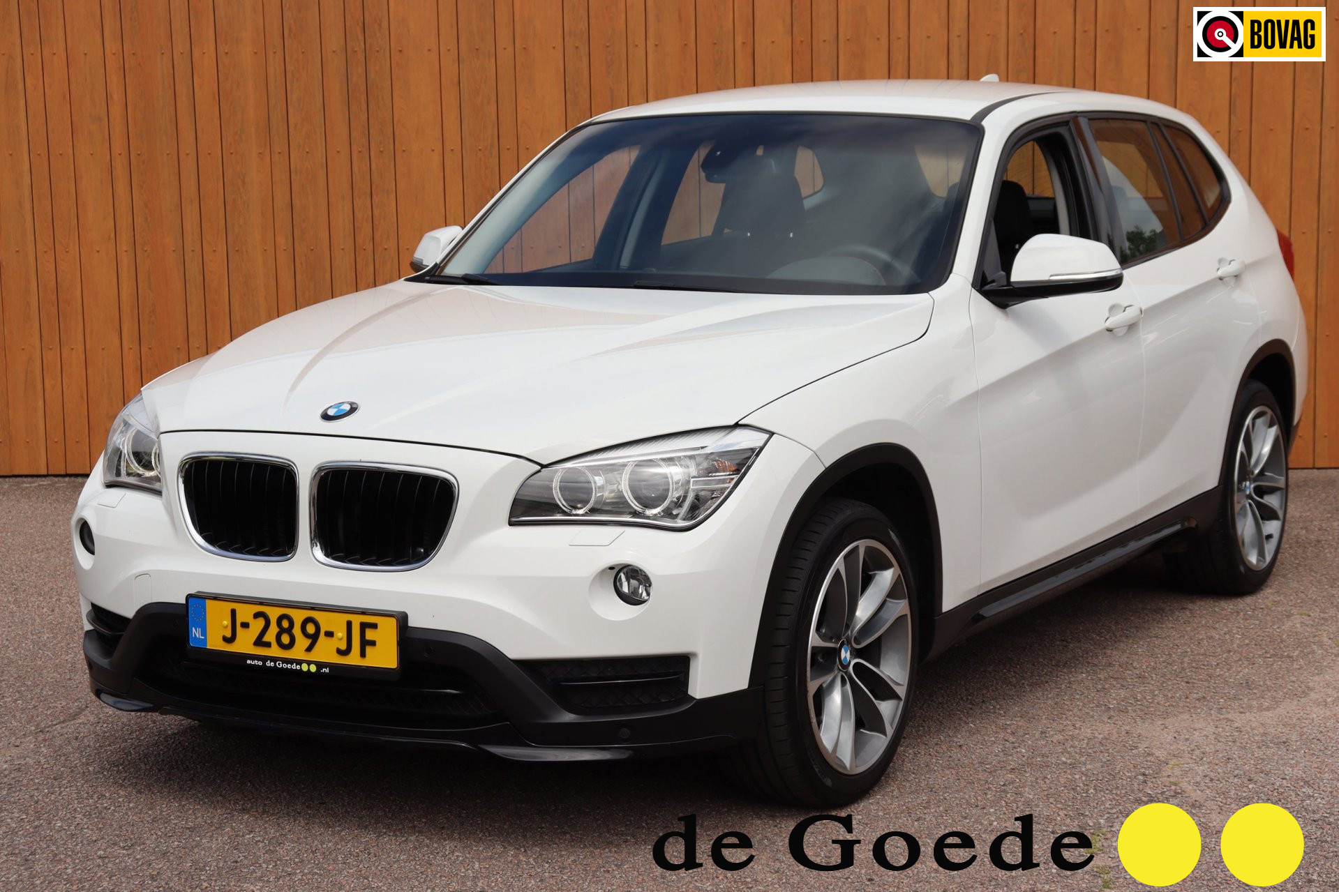 BMW X1 Sdrive20i SDrive20i M-sport Limited Series camera trekhaak stoelverw. 2014 - voorkant
