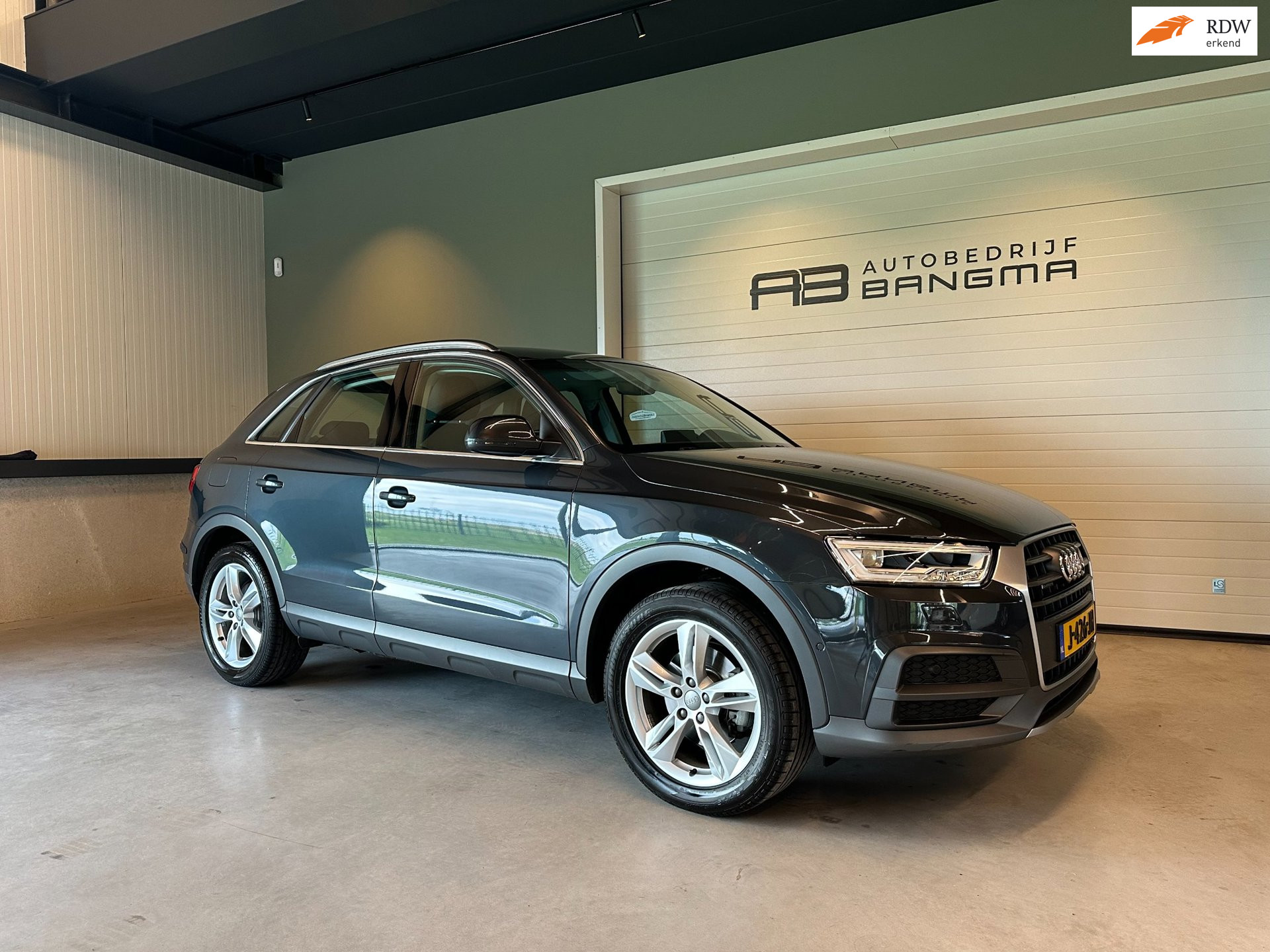 Audi Q3 2.0 TFSI QUATTRO AUTOMAAT ADVANCE SPORT-uitv|S-LINE|CLIMA AIRCO|CRUISE CONTROL|NAVIGATIE|KEYLESS ENTREE|LM-VELGEN|TREKHAAK 2018 - voorkant