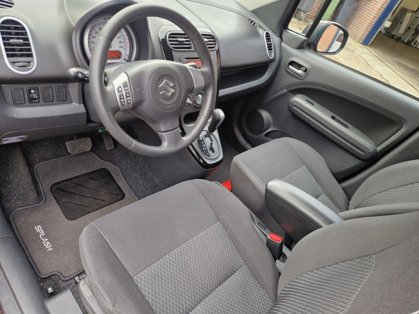Foto van Suzuki Splash