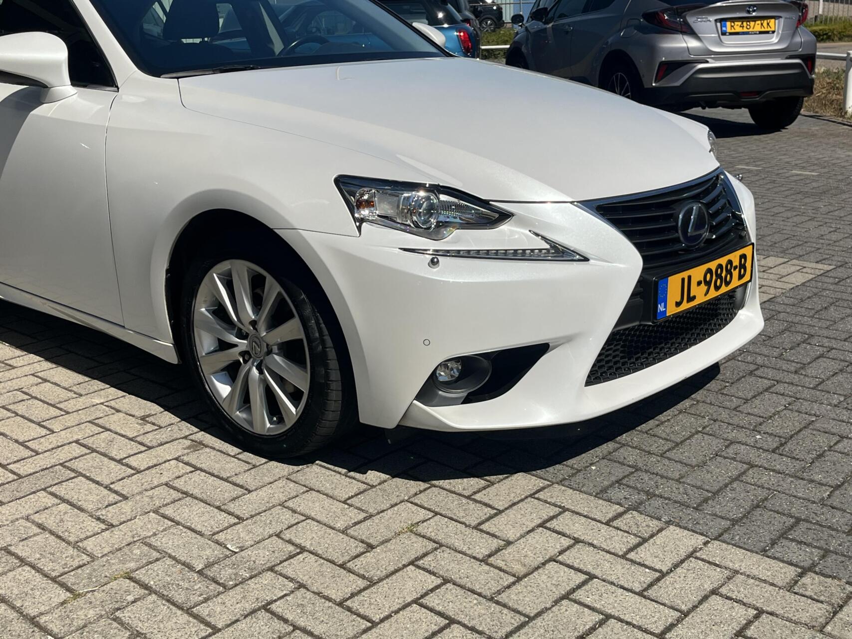 Foto van Lexus Lexus Is300h