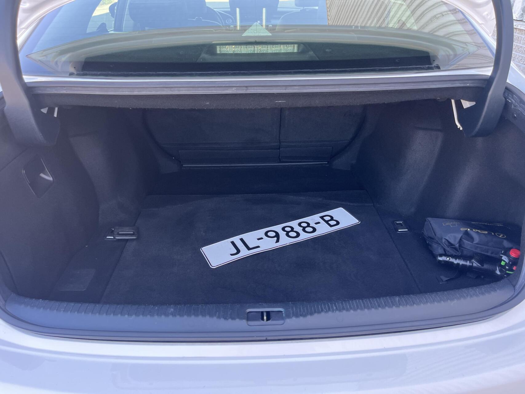 Foto van Lexus Lexus Is300h