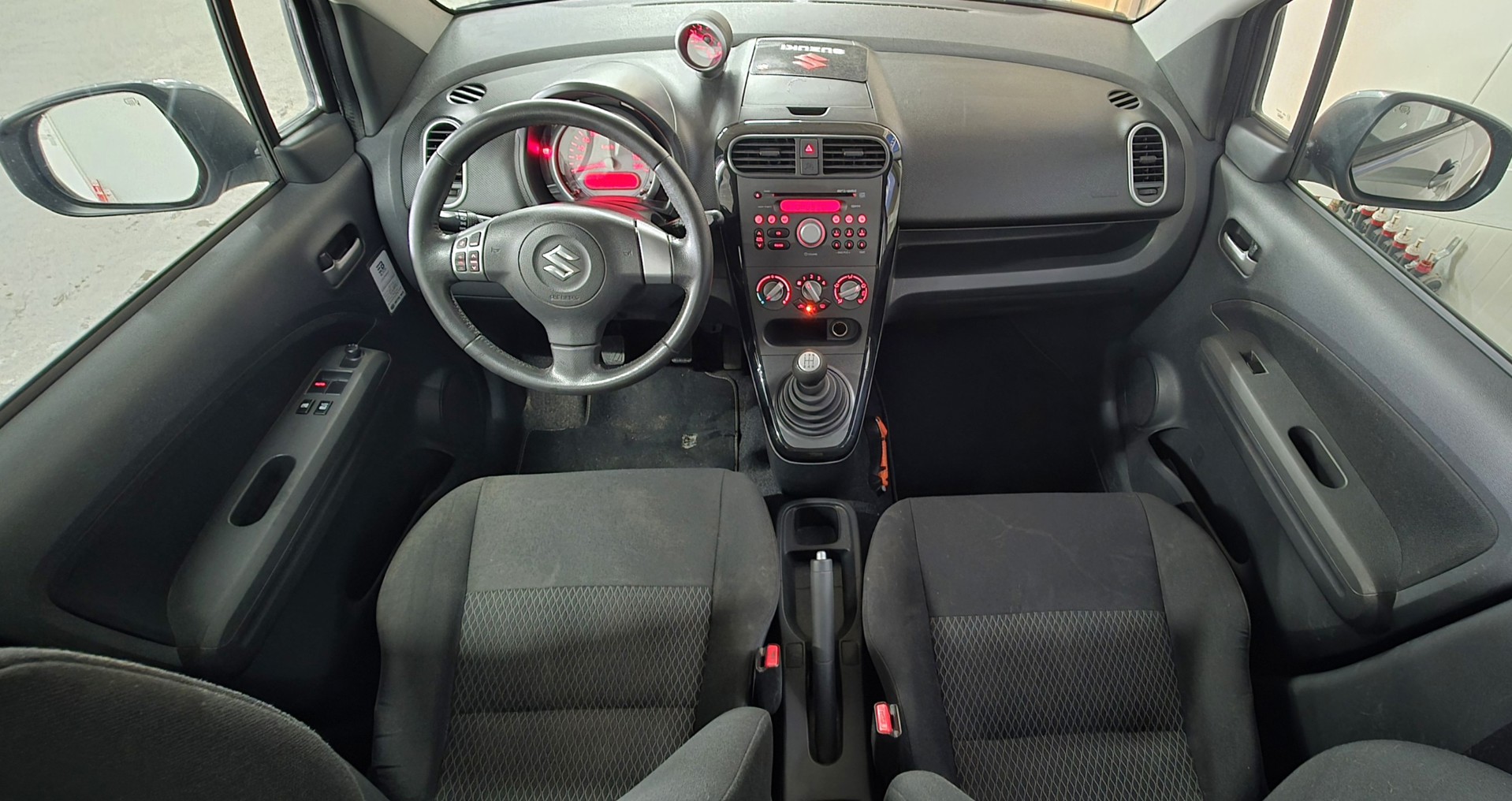 Foto van Suzuki Splash