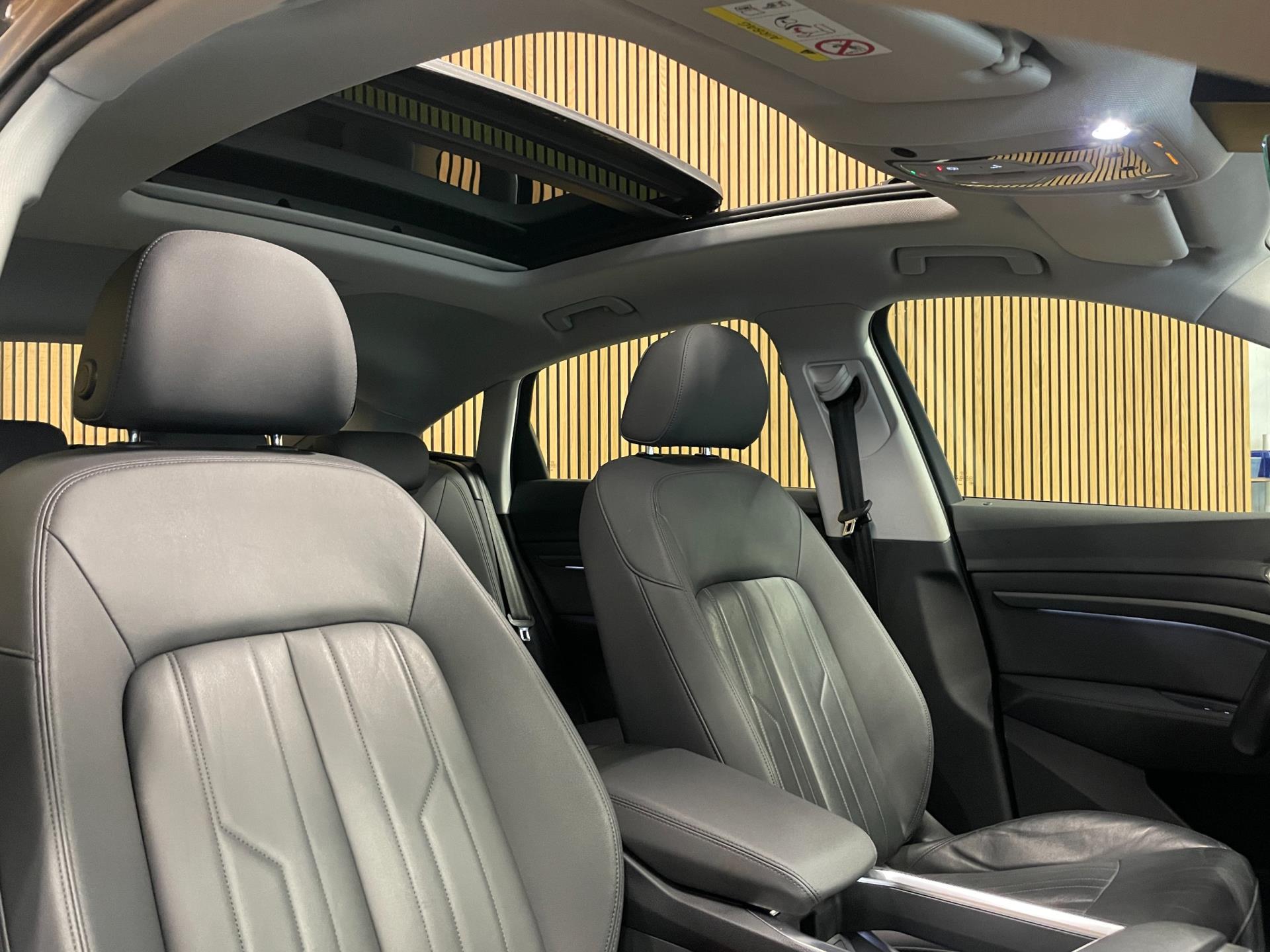 Foto van Audi E-tron Sportback 55