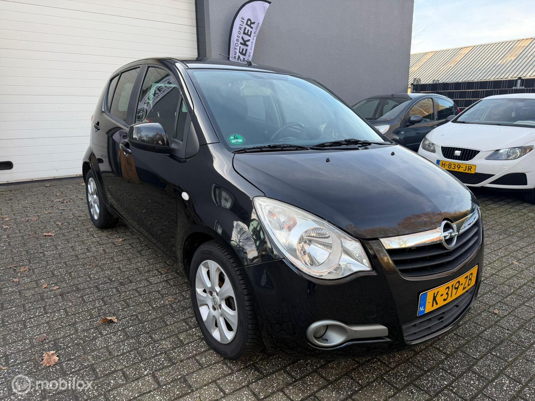 Foto van Opel Agila