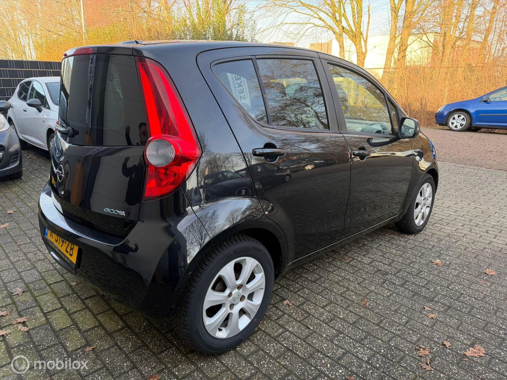 Foto van Opel Agila