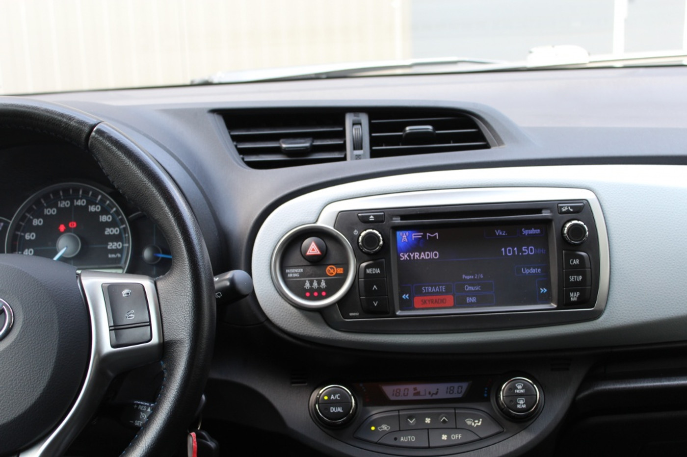 Foto van Toyota Toyota Yaris Hybrid