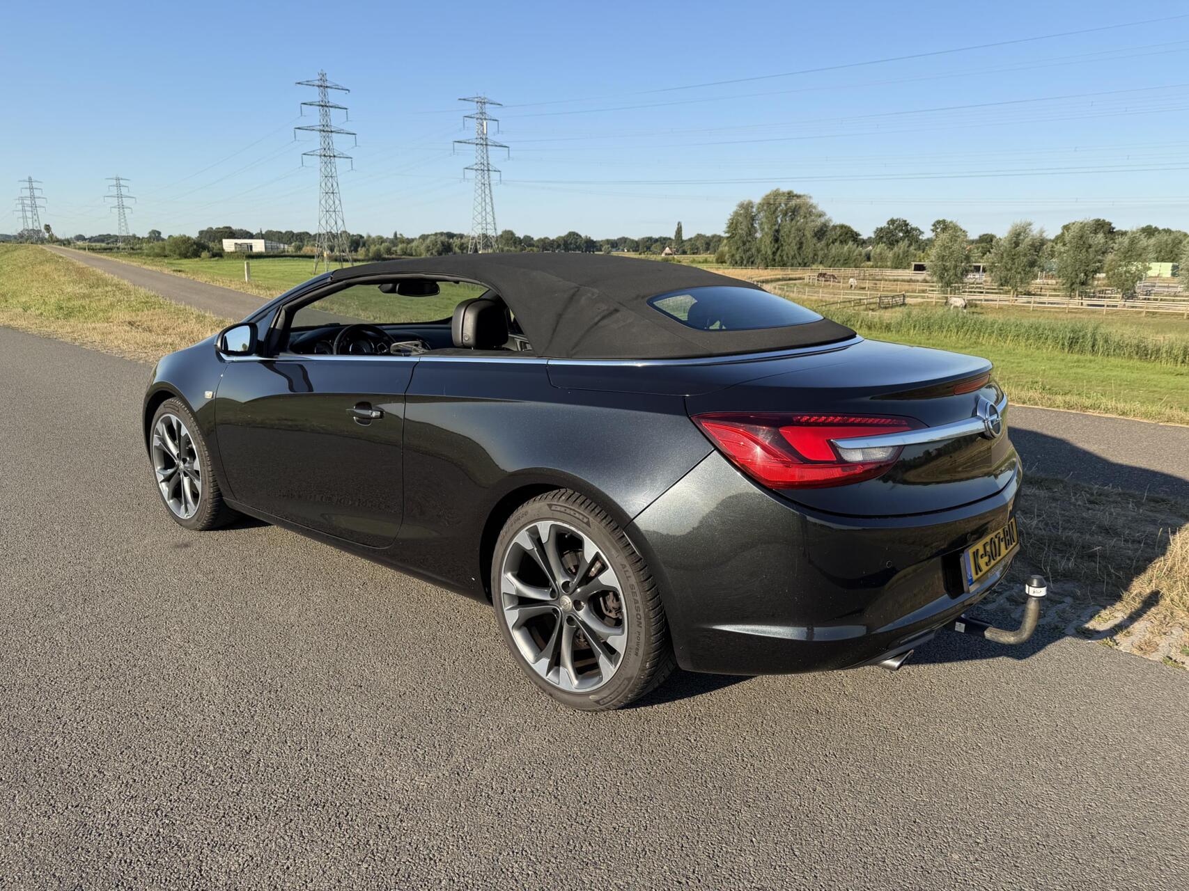 Foto van Opel Cascada