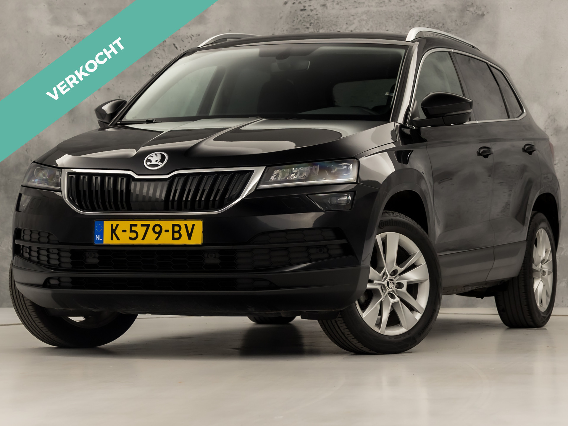 Skoda Karoq 1.0 TSI Business Edition Plus 2020 - voorkant