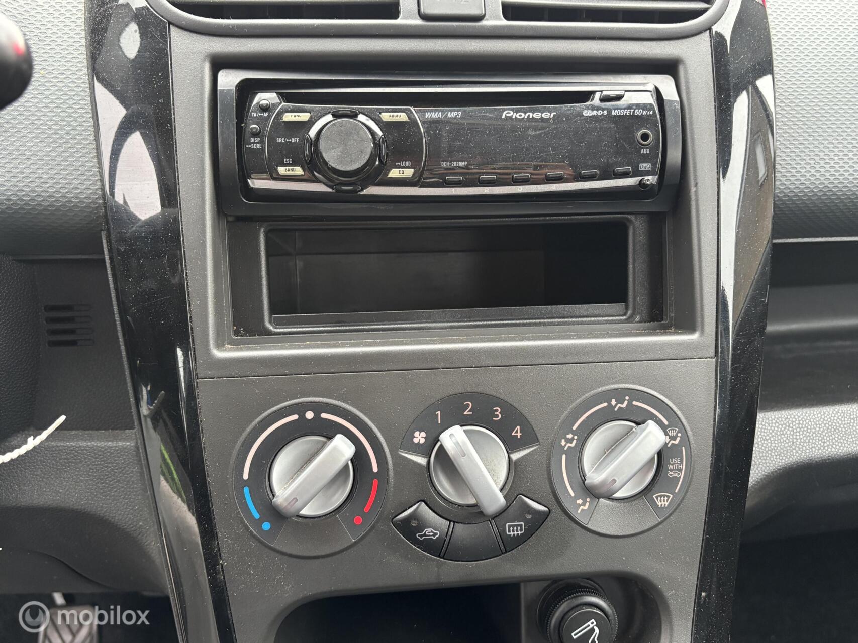 Foto van Opel Agila