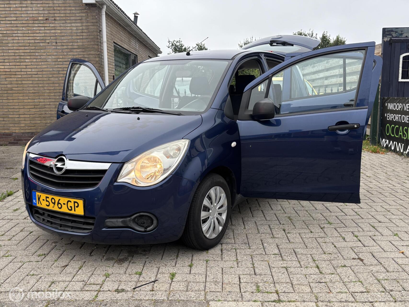 Foto van Opel Agila