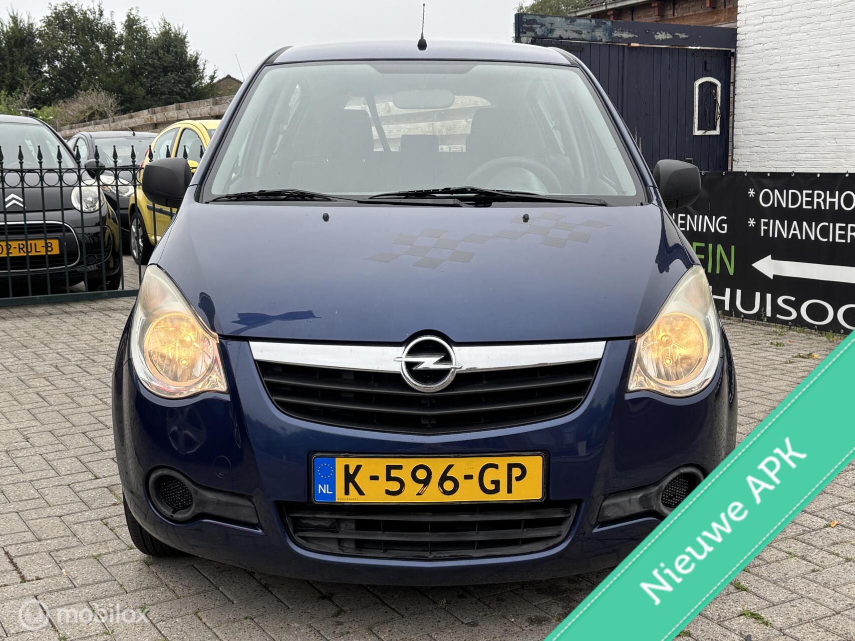 Foto van Opel Agila