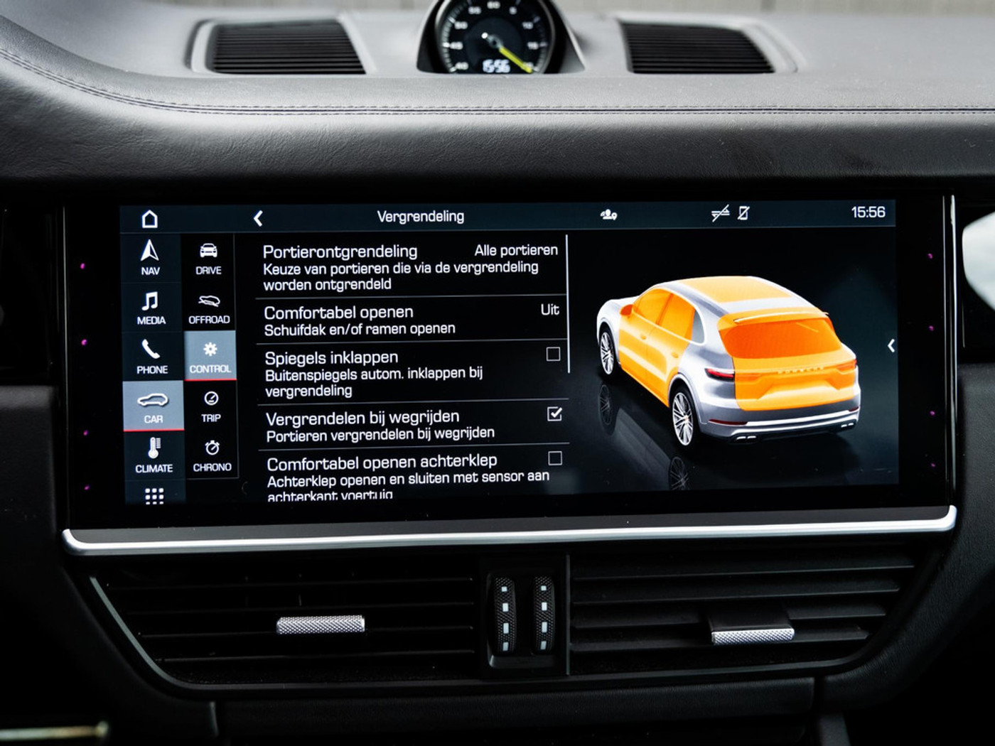 Foto van Porsche Cayenne Turbo S E-hybrid