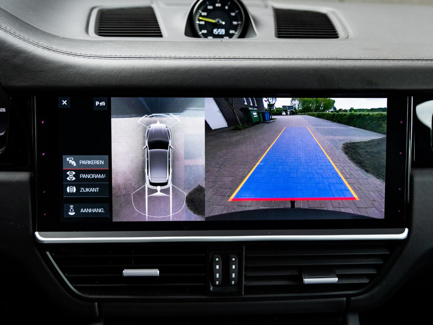 Foto van Porsche Cayenne Turbo S E-hybrid