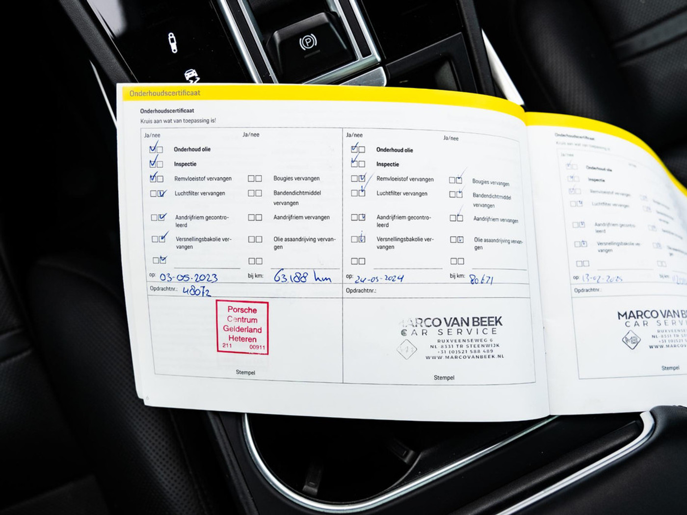 Foto van Porsche Cayenne Turbo S E-hybrid