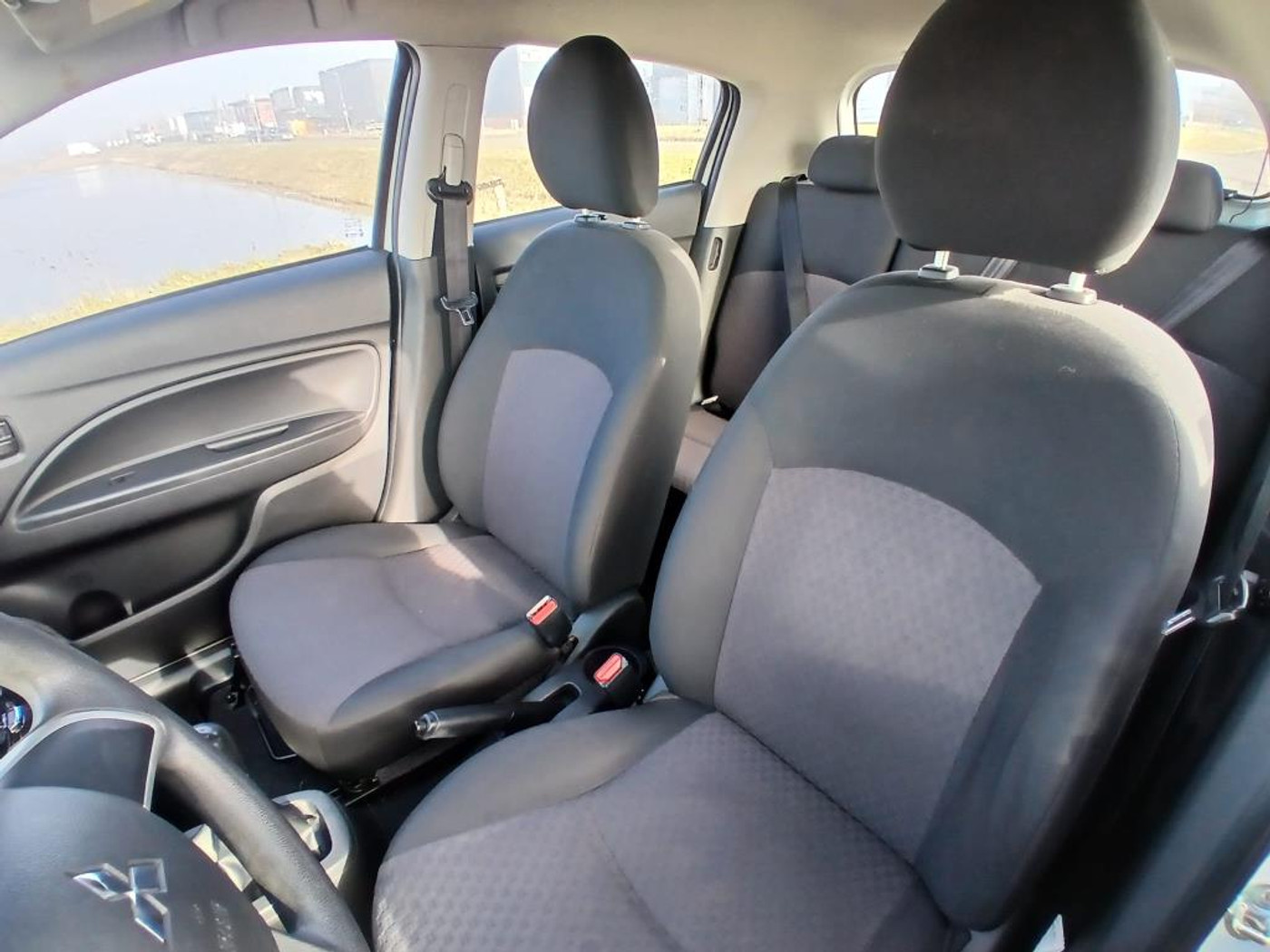 Foto van Mitsubishi Mitsubishi Space Star