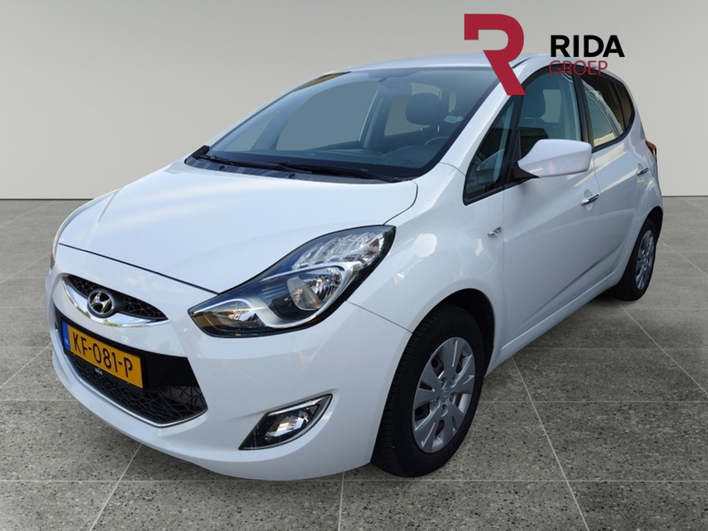 Hyundai Ix20 1.6i i-Motion 2011 - voorkant