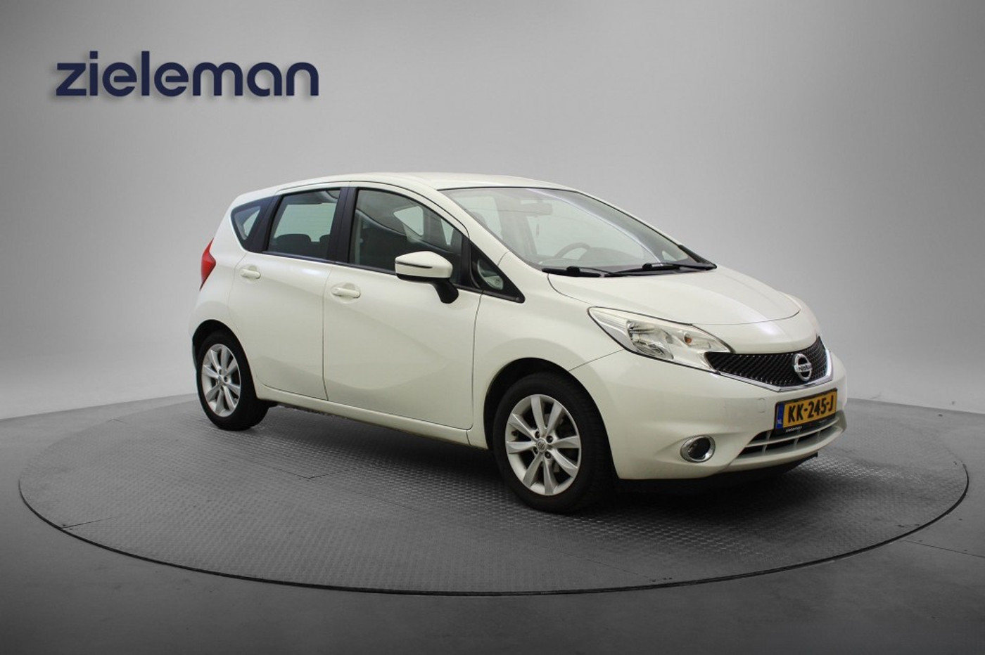 Nissan Nissan Note 1.2 DIG-S Acenta - Airco, Cruise 2016 - voorkant