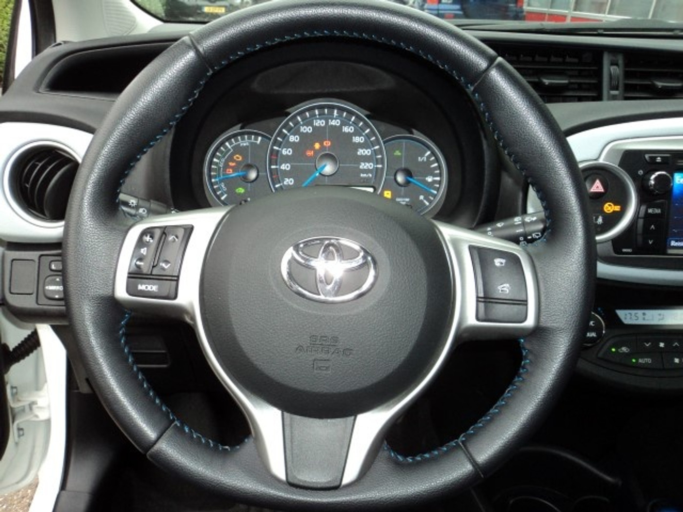 Foto van Toyota Toyota Yaris Hybrid
