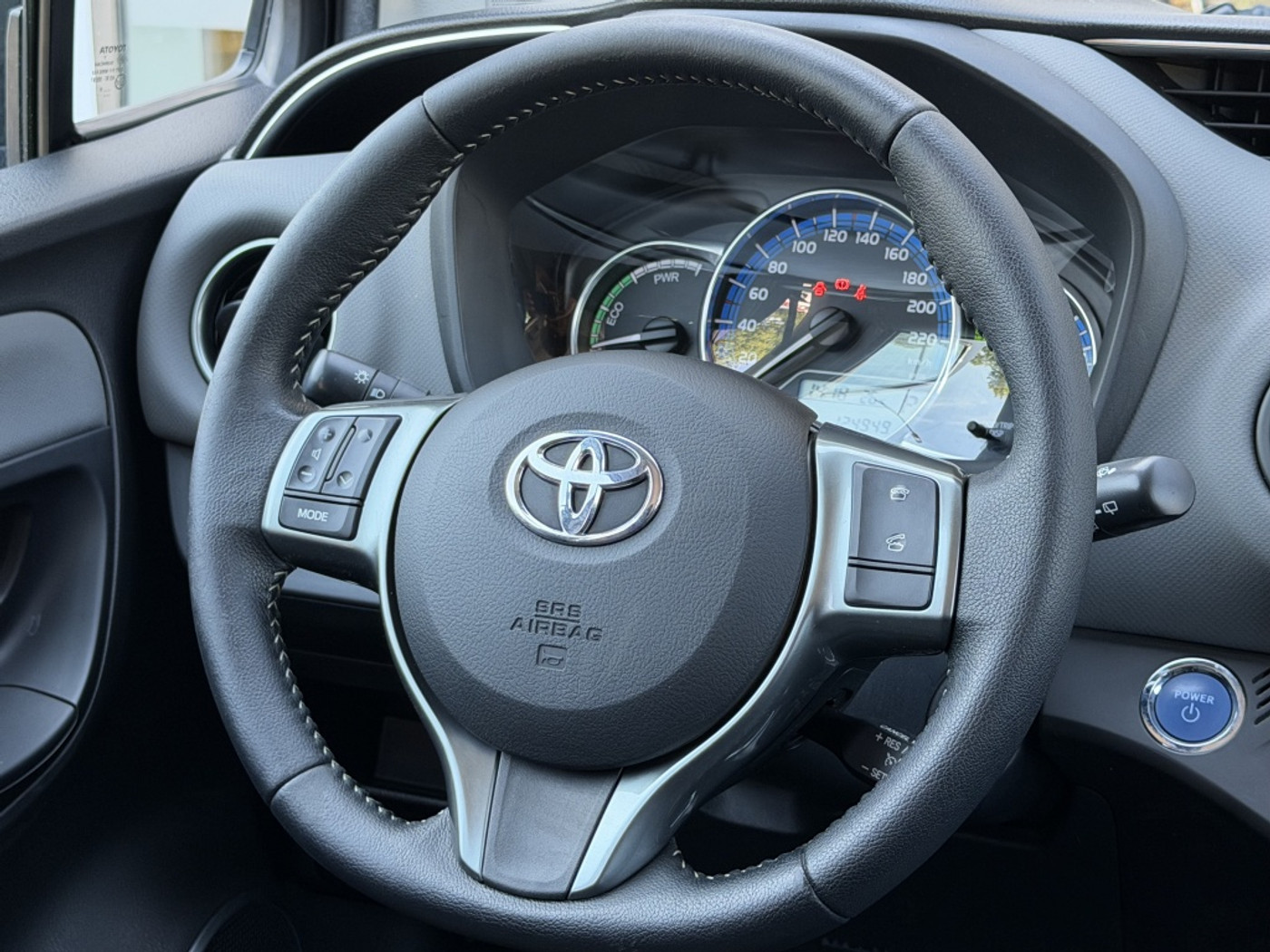 Foto van Toyota Toyota Yaris Hybrid