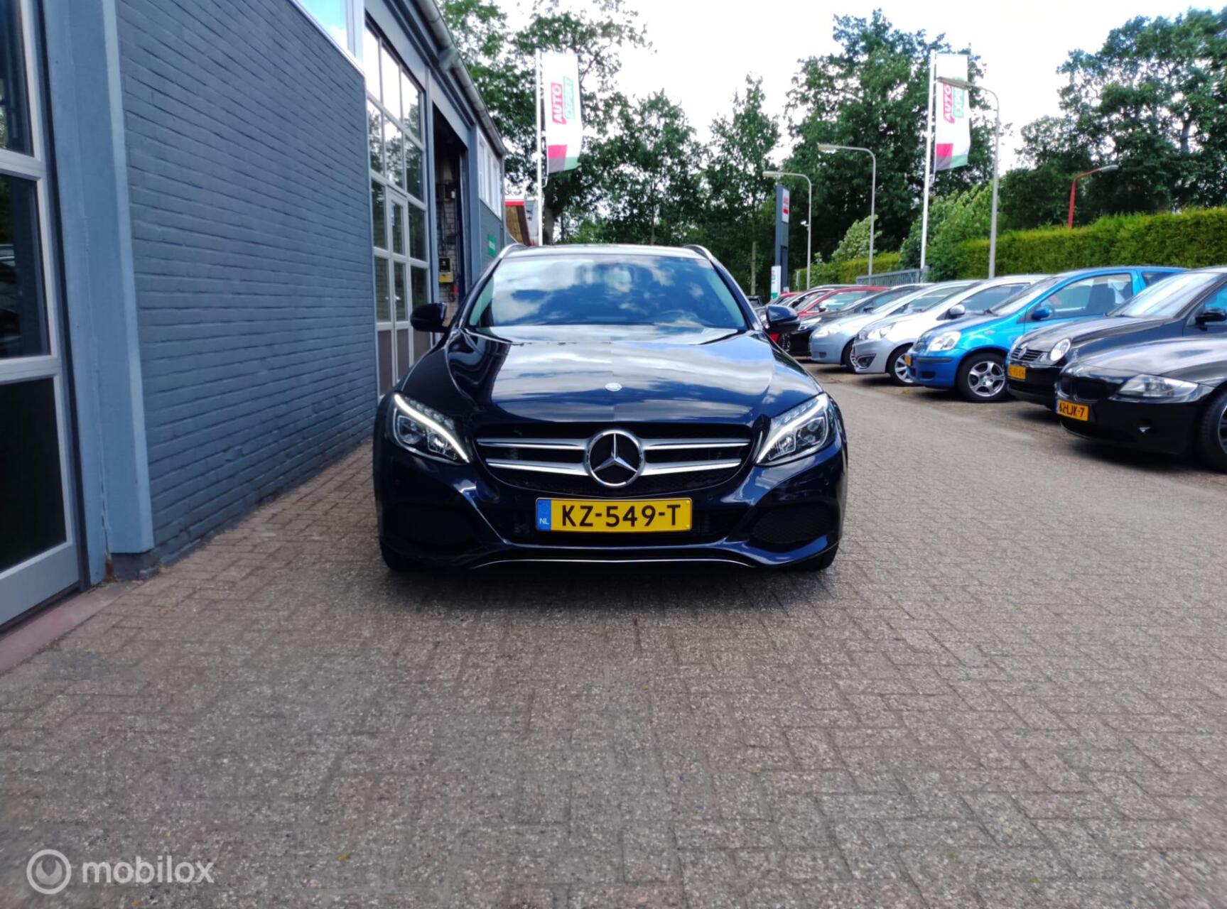 Foto van Mercedes-Benz C 350 E