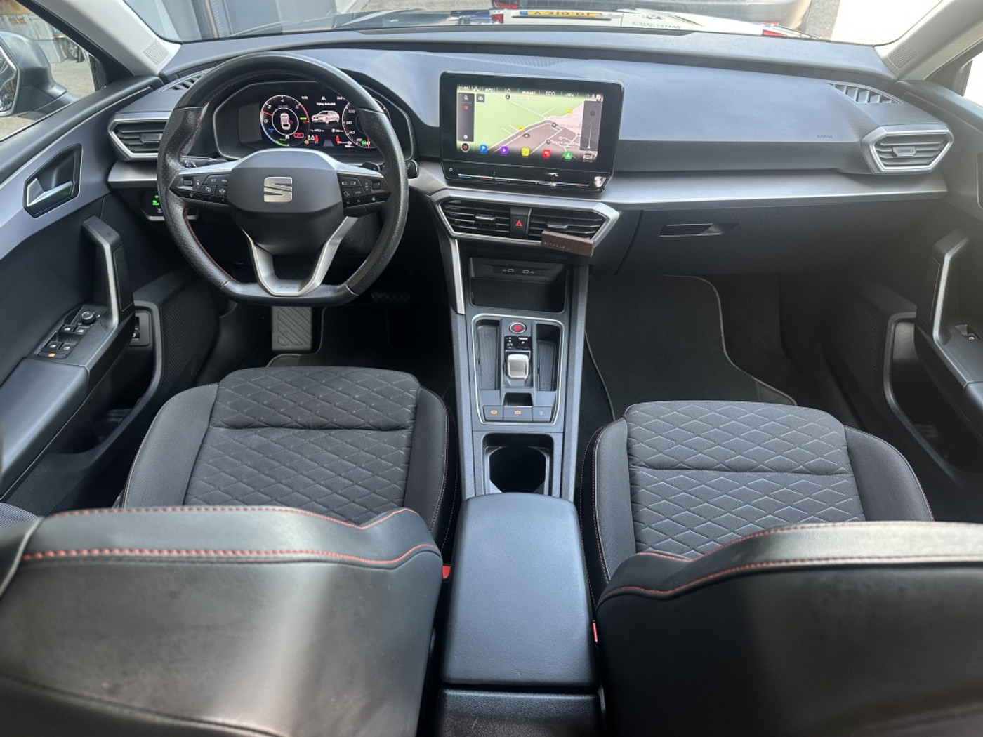 Foto van Seat Seat Leon SP E-hybrid150